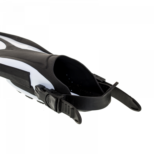 Marlin Grand White Fins